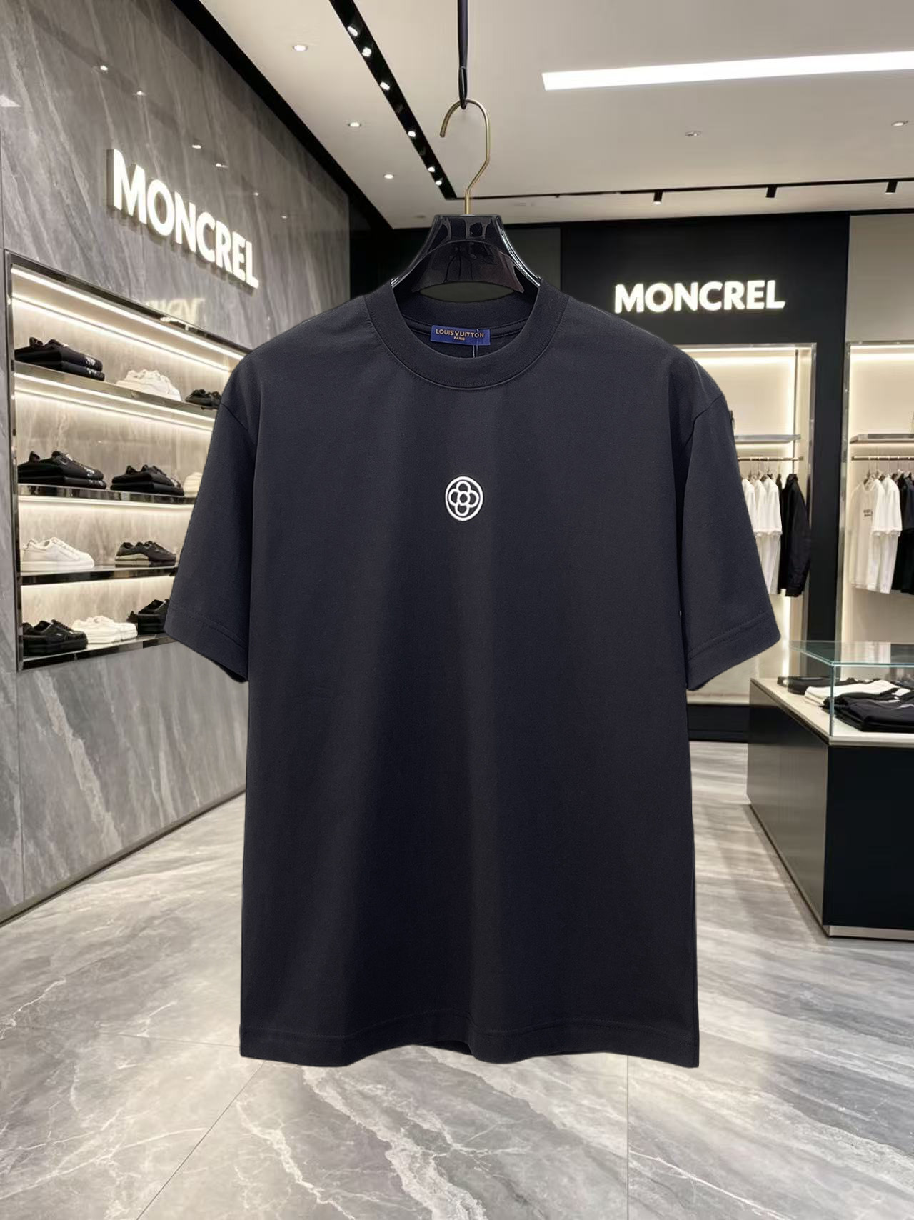 short sleeves